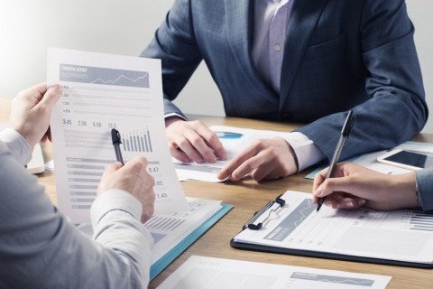Finančné služby, základné informácie k investovaniu.